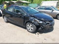 Photo 1 of 16 — 2018 Chevrolet Cruze