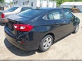 Photo 4 of 16 — 2018 Chevrolet Cruze