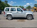 Photo 14 of 18 — 2011 Jeep Liberty