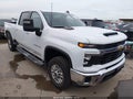 Photo 1 of 16 — 2026 Chevrolet Silverado 2500