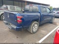 Photo 4 of 17 — 2022 Nissan Frontier