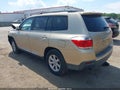 Photo 3 of 15 — 2011 Toyota Highlander