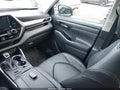 Photo 5 of 22 — 2021 Toyota Highlander