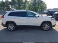 Photo 13 of 18 — 2016 Jeep Cherokee