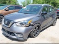 2020 Nissan Kicks — photo 2 of 15 | VIN 3N1CP5DVXLL513763