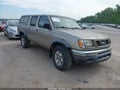 Photo 1 of 11 — 2000 Nissan Frontier