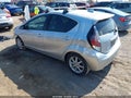 Photo 3 of 17 — 2015 Toyota Prius C
