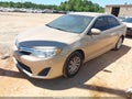 2012 Toyota Camry — photo 2 of 16 | VIN 4T4BF1FK4CR203171