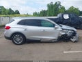 2016 Lincoln MKX — photo 13 of 16 | VIN 2LMTJ6KR8GBL60649