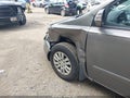 Photo 6 of 16 — 2011 Kia Sedona