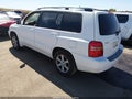 Photo 3 of 11 — 2003 Toyota Highlander