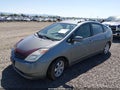 Photo 2 of 13 — 2005 Toyota Prius