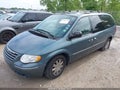 Photo 2 of 11 — 2005 Chrysler Town & Country