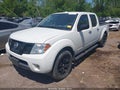 Photo 2 of 16 — 2018 Nissan Frontier
