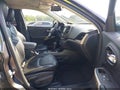 Photo 5 of 16 — 2017 Jeep Cherokee