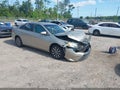 Photo 1 of 18 — 2015 Toyota Camry Hybrid