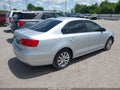Photo 4 of 11 — 2011 Volkswagen Jetta