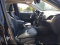 Photo 5 of 16 — 2016 Jeep Cherokee