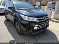 Photo 1 of 12 — 2018 Toyota Highlander