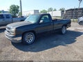 Photo 2 of 11 — 2005 Chevrolet Silverado 1500