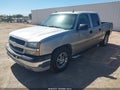 Photo 2 of 11 — 2005 Chevrolet Silverado 1500