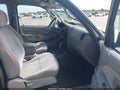 Photo 5 of 16 — 2002 Toyota Tacoma