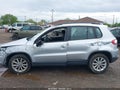 Photo 15 of 17 — 2017 Volkswagen Tiguan