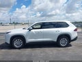 Photo 14 of 16 — 2026 Toyota Highlander