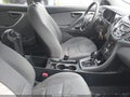 2016 Hyundai Elantra — photo 5 of 16 | VIN 5NPDH4AE2GH758575