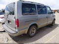 2002 Chevrolet Astro — photo 4 of 16 | VIN 1GNEL19X02B141054