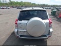 Photo 16 of 16 — 2009 Toyota RAV4
