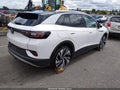 2025 Volkswagen ID.4 — photo 4 of 19 | VIN 1V2JSPE8XSC008130