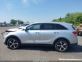 2017 Kia Sorento — photo 14 of 16 | VIN 5XYPHDA51HG239409