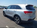2017 Kia Sorento — photo 3 of 16 | VIN 5XYPHDA51HG239409