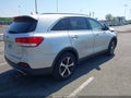 2017 Kia Sorento — photo 4 of 16 | VIN 5XYPHDA51HG239409