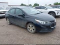 Photo 1 of 16 — 2018 Chevrolet Cruze