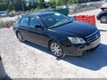 Photo 1 of 11 — 2005 Toyota Avalon