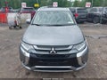 Photo 13 of 17 — 2018 Mitsubishi Outlander
