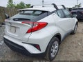 Photo 4 of 17 — 2021 Toyota C-HR