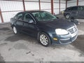 Photo 1 of 11 — 2010 Volkswagen Jetta