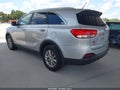 Photo 3 of 11 — 2016 Kia Sorento