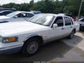 Photo 14 of 16 — 1997 Lincoln Town Car