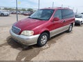 Photo 2 of 11 — 2002 Kia Sedona