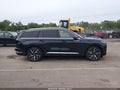 Photo 14 of 18 — 2025 Lincoln Aviator