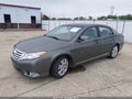Photo 2 of 16 — 2011 Toyota Avalon
