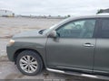 Photo 18 of 22 — 2010 Toyota Highlander Hybrid