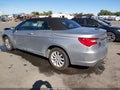 Photo 3 of 17 — 2014 Chrysler 200
