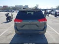 Photo 17 of 18 — 2011 Toyota Sienna