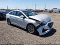 2019 Hyundai Sonata Hybrid — photo 1 of 18 | VIN KMHE34L38KA091098