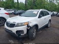 Photo 2 of 16 — 2012 Kia Sorento